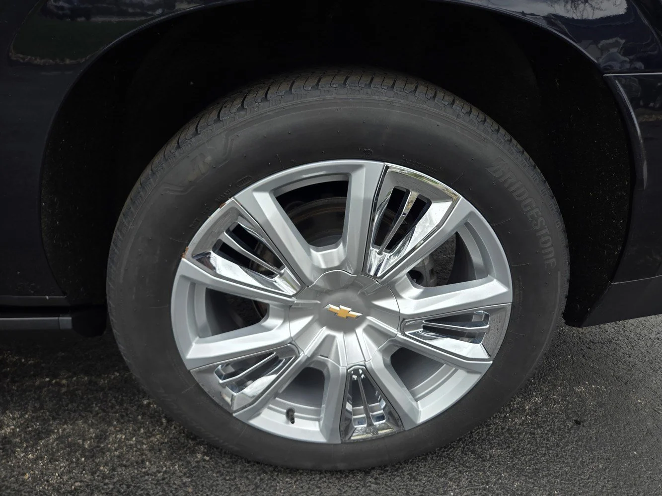 2024 Chevrolet Suburban High Country - Photo 42