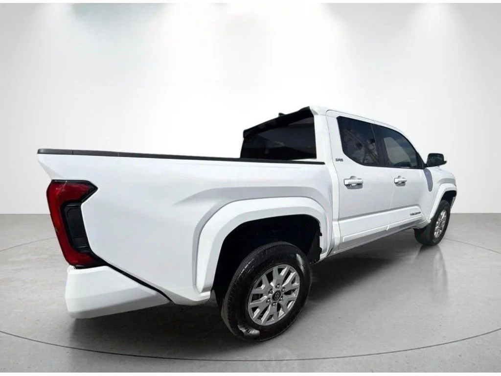 Used 2024 White Toyota SR5 image 5
