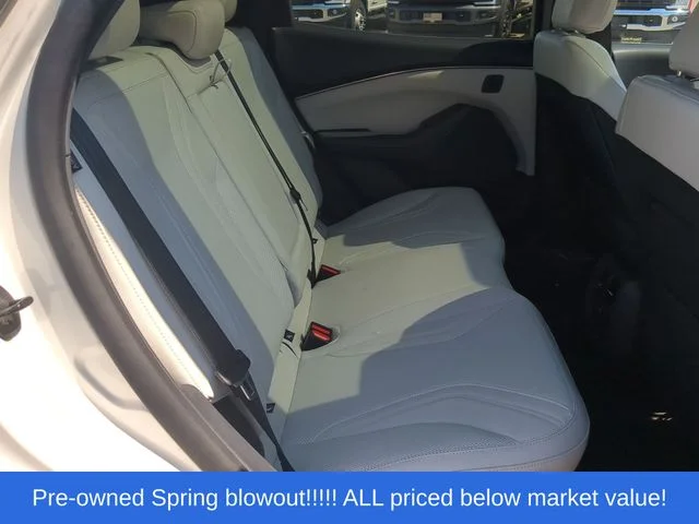 Used 2023 White Ford Premium image 45