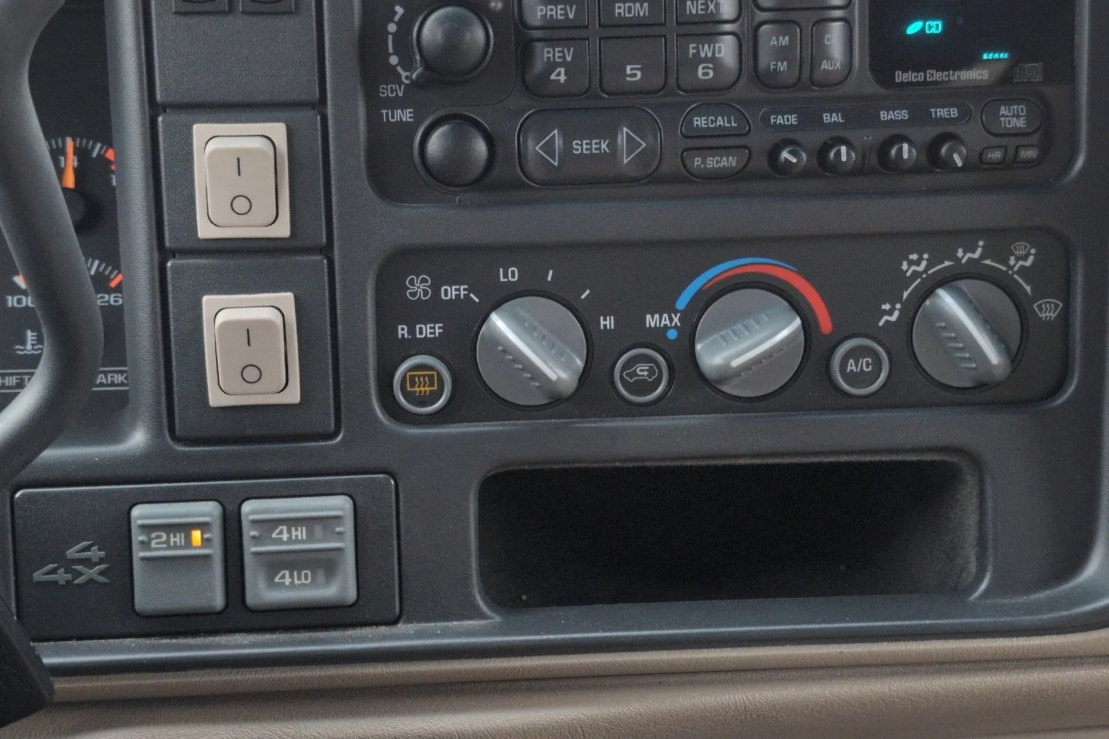Used 1996  Chevrolet 4DR 4WD 1500 image 20