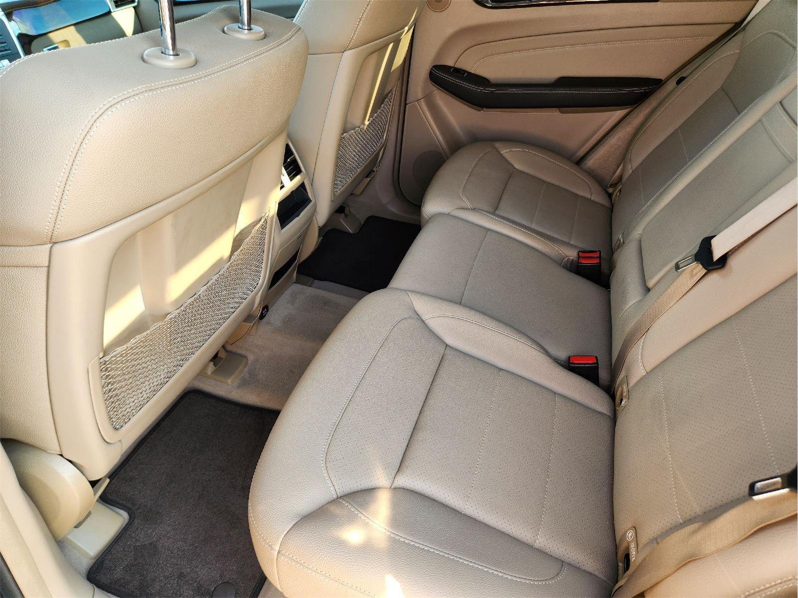 Used 2015 Steel Gray Metallic Mercedes-Benz ML 350 image 31