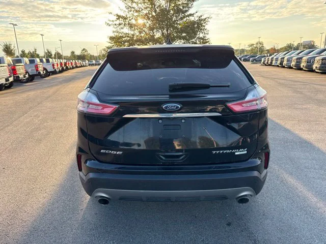 Used 2019 Agate Black Metallic Ford Titanium image 5