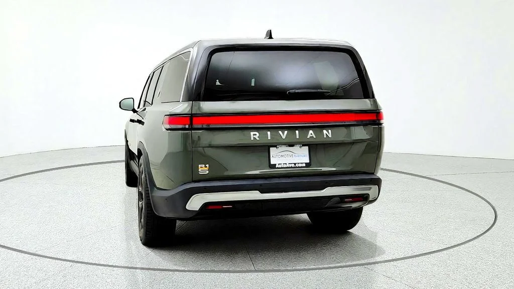 Used 2022 Forest Green Rivian Launch Edition AWD image 6