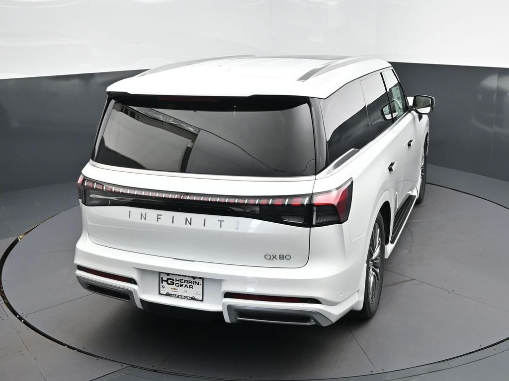 New 2026 RADIANT WHITE INFINITI Luxe 2WD image 30