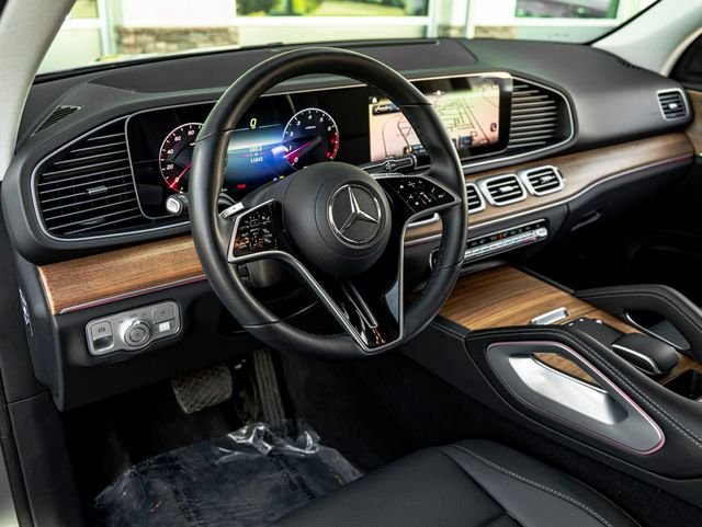 Used 2025 Selenite Gray Metallic Mercedes-Benz GLE 350 image 16