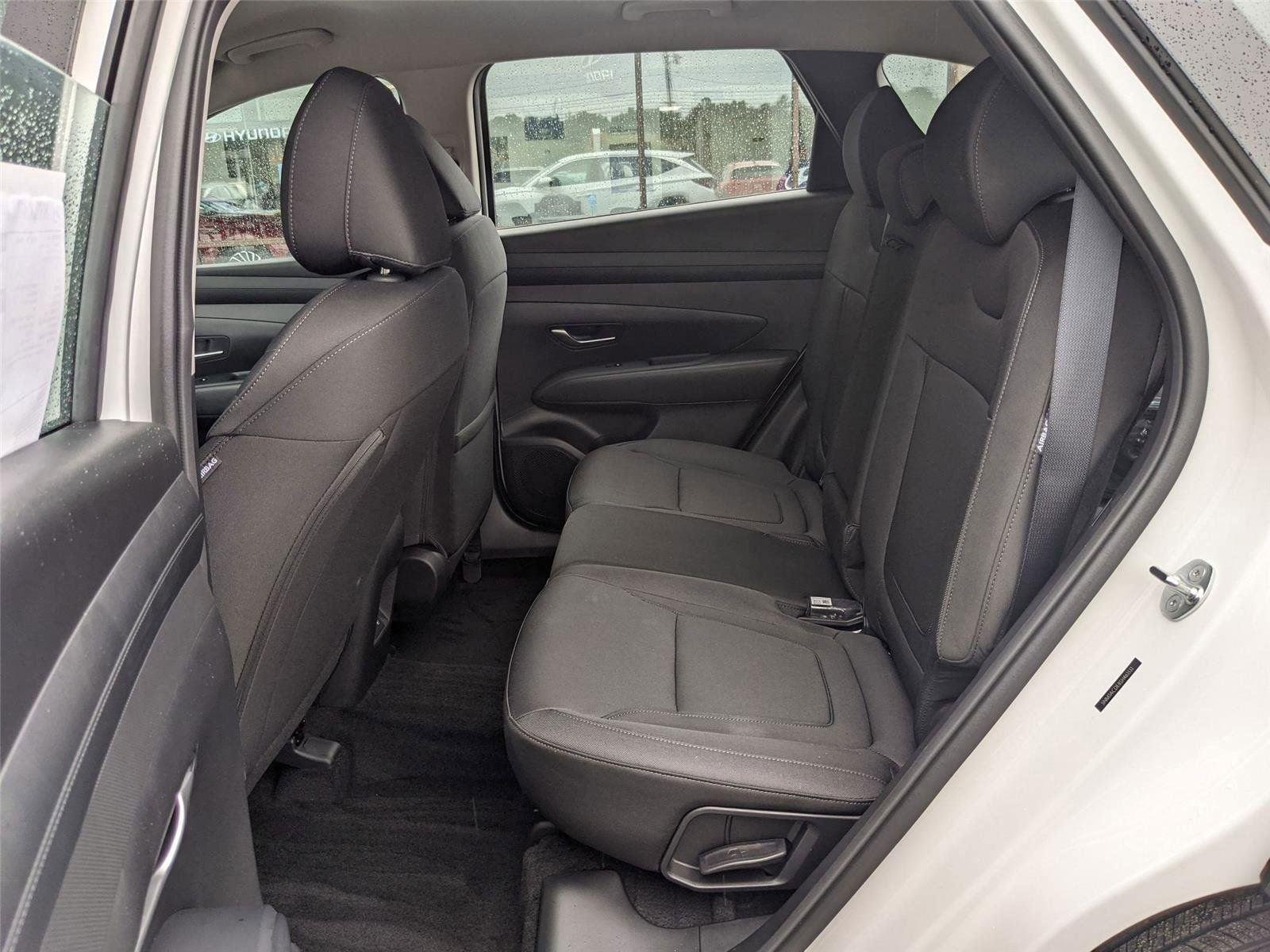 Used 2025 Serenity White Pearl Hyundai SE image 27