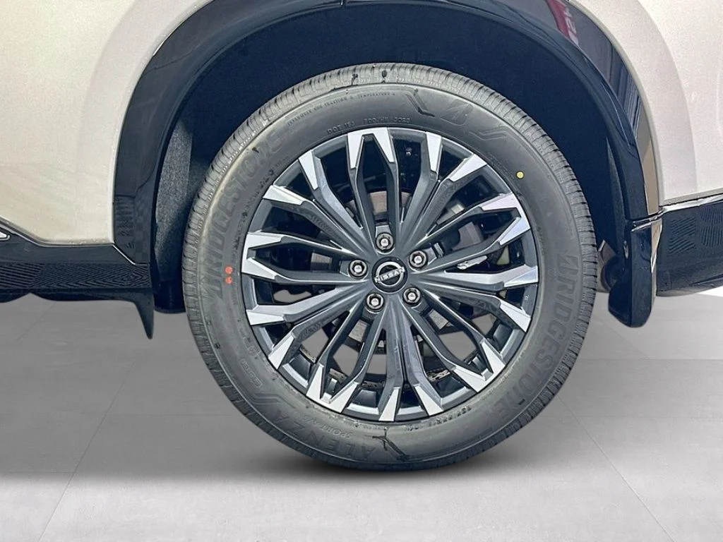 New 2026 Gold Nissan Platinum image 9