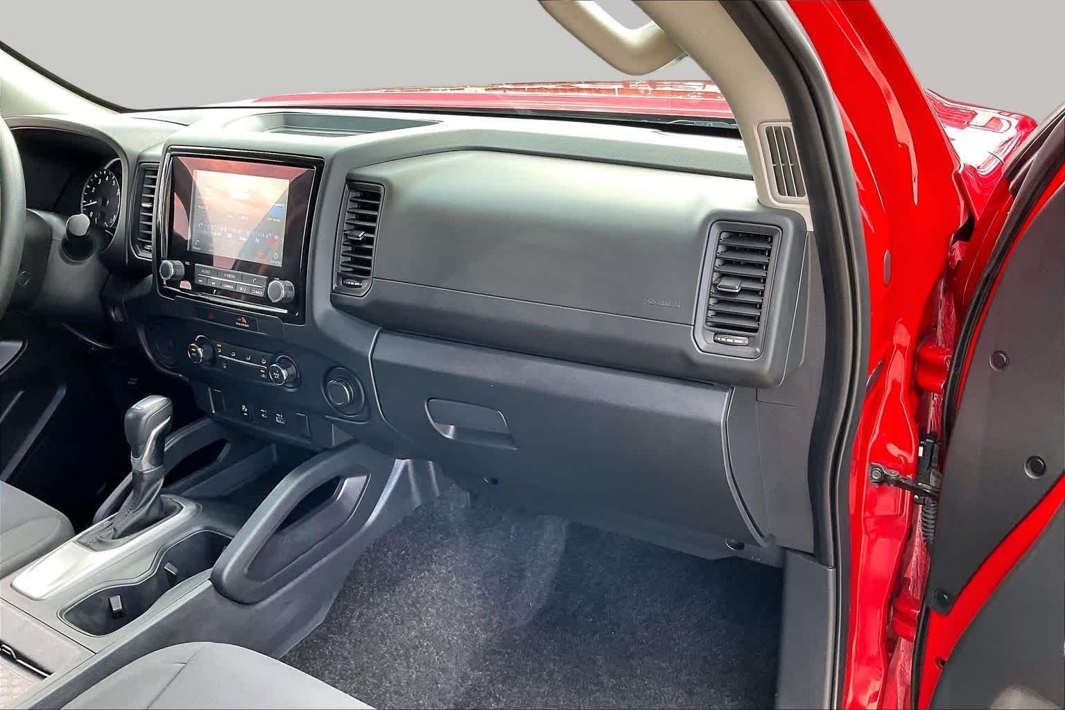 Used 2022 Red Alert Nissan S image 17