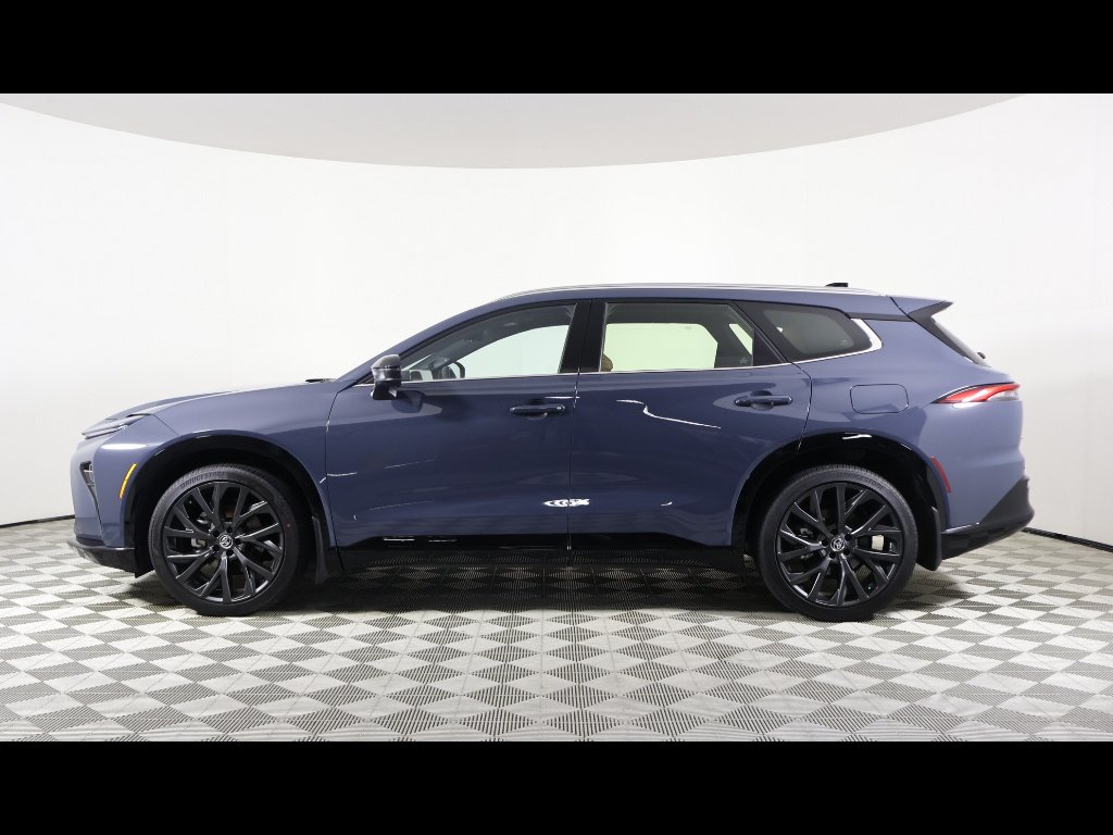 Used 2025 GRAY Toyota Limited image 3