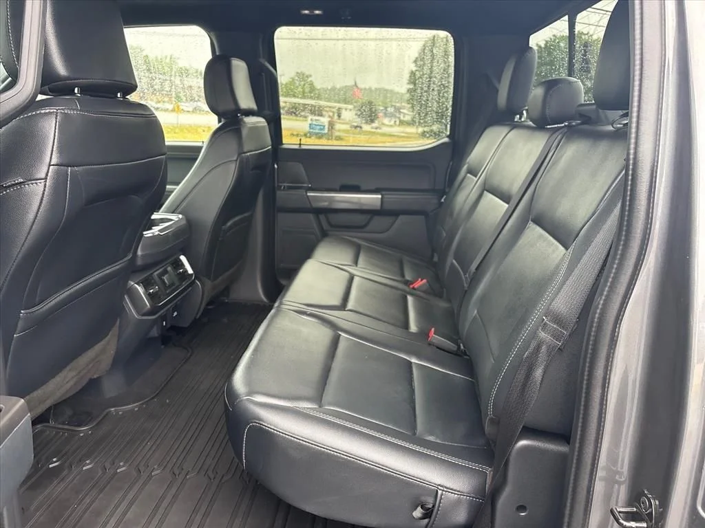 Used 2023 Gray Ford XLT image 17