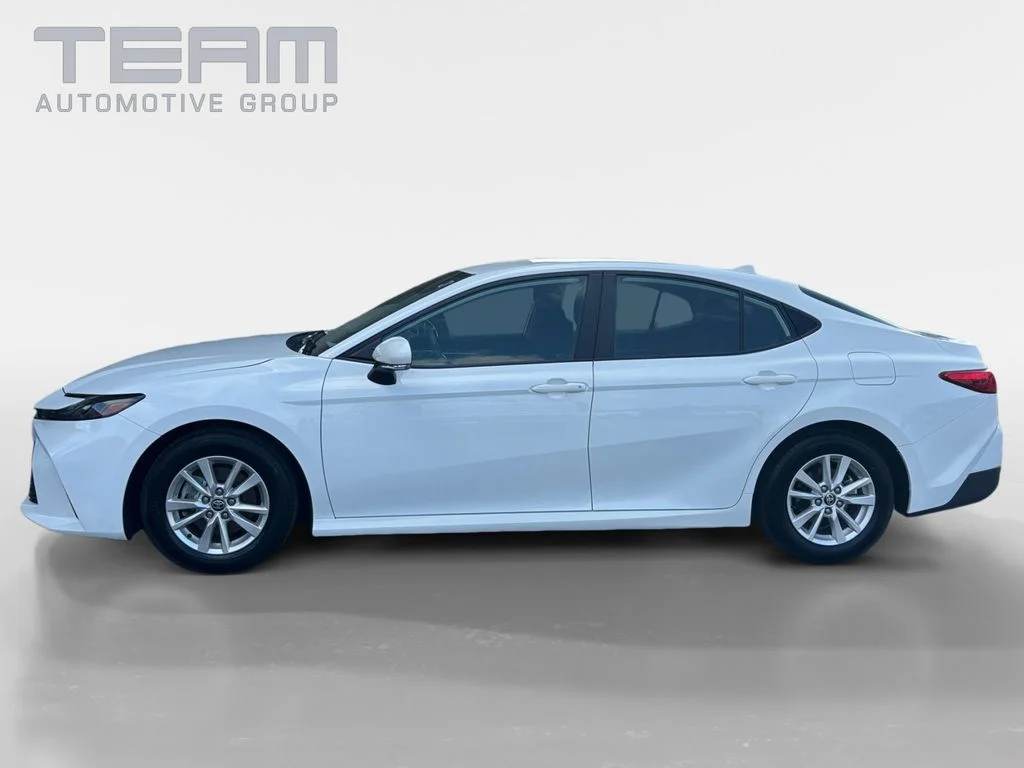 Used 2025 White Toyota LE image 4