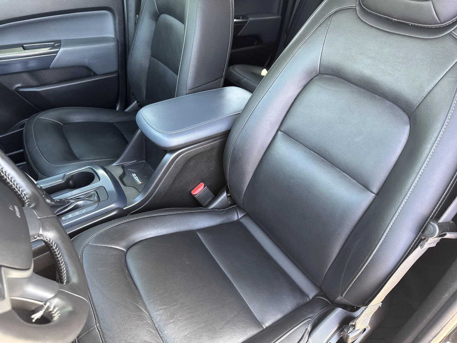 Used 2021 BLACK Chevrolet 4WD Z71 image 11