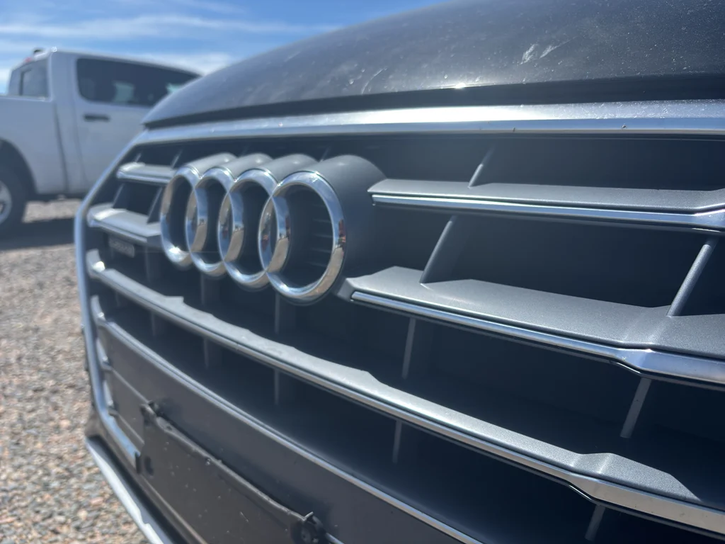 Used 2019 Brilliant Black Audi Premium Plus image 8