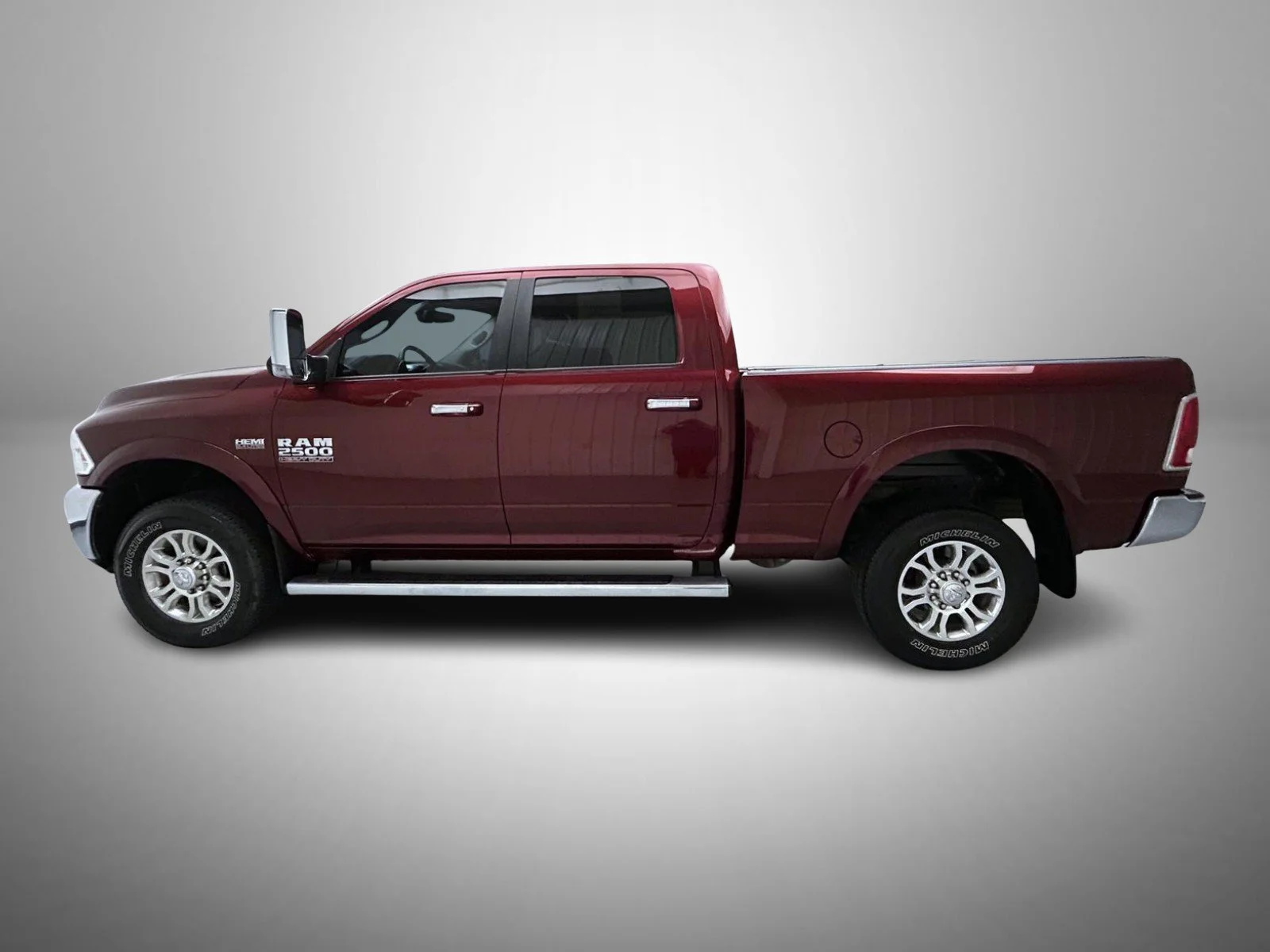 Used 2018 Red Ram Laramie image 8