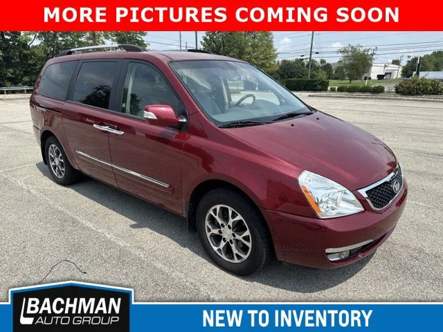 Used 2014 Claret Red Kia EX image 1