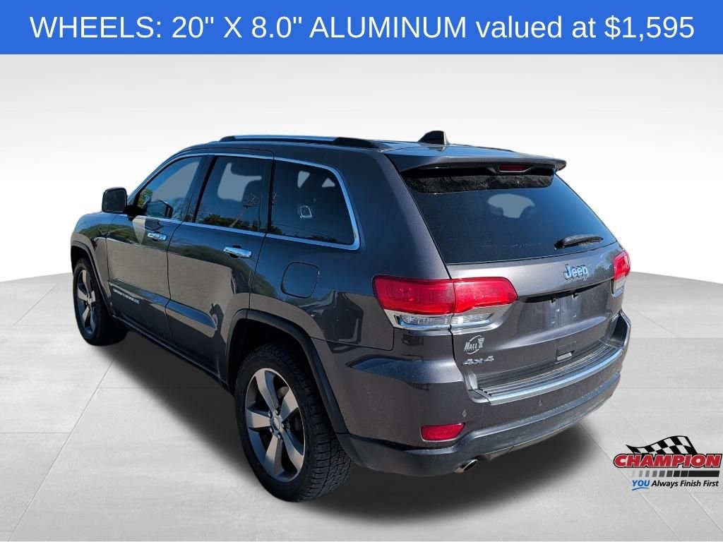 Used 2014 Gray Jeep Limited image 3