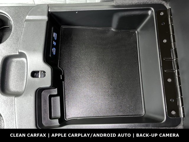 Used 2022 Bright White Clearcoat Ram SLT image 22
