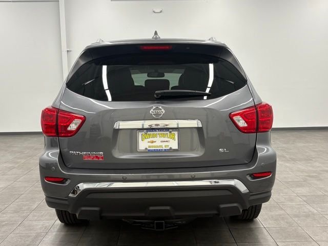 Used 2020 Gray Nissan SL image 3