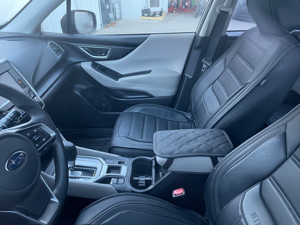 Used 2020 Jasper Green Metallic Subaru Base image 9
