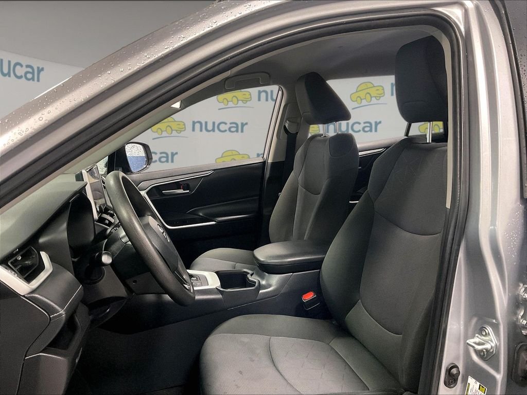 Used 2025 Silver Toyota XLE image 10
