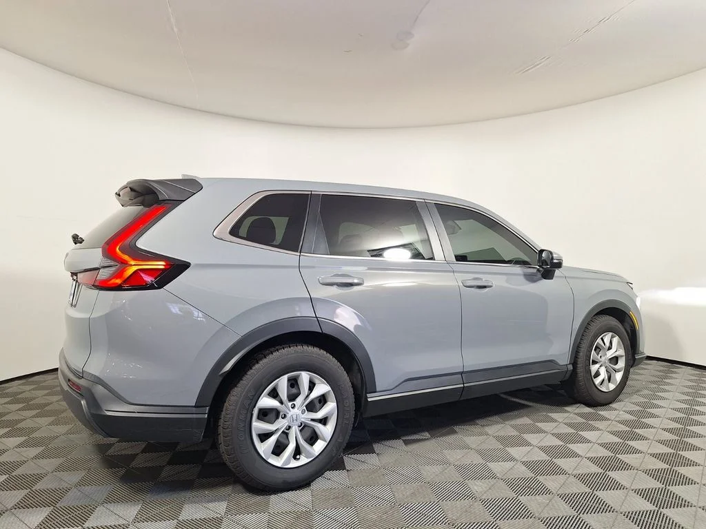 Certified Used 2025  Honda LX image 5