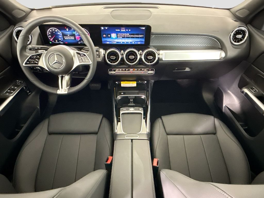 New 2026 Cirrus Silver Metallic Mercedes-Benz GLB 250 image 13
