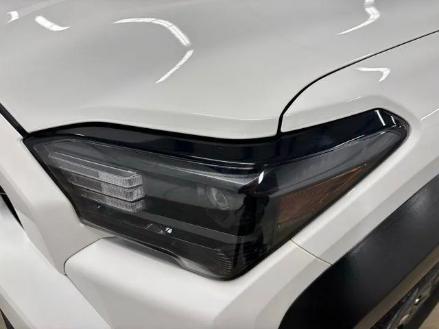 Used 2025 ICE CAP Toyota  image 8