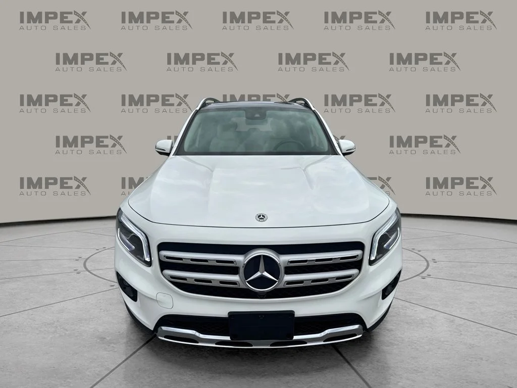 Used 2022 White Mercedes-Benz GLB 250 image 8