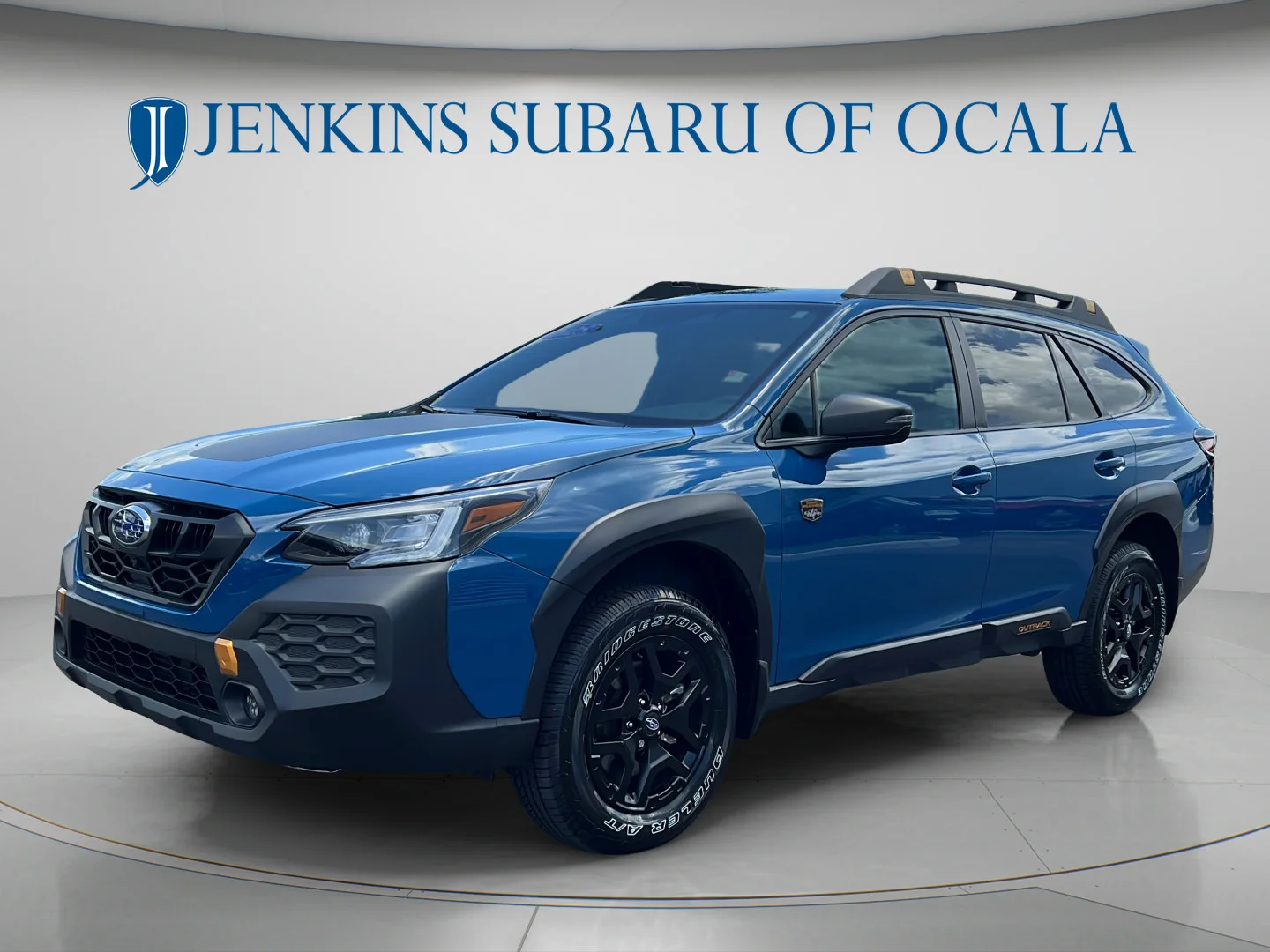 Used 2025 Geyser Blue Subaru Wilderness image 7