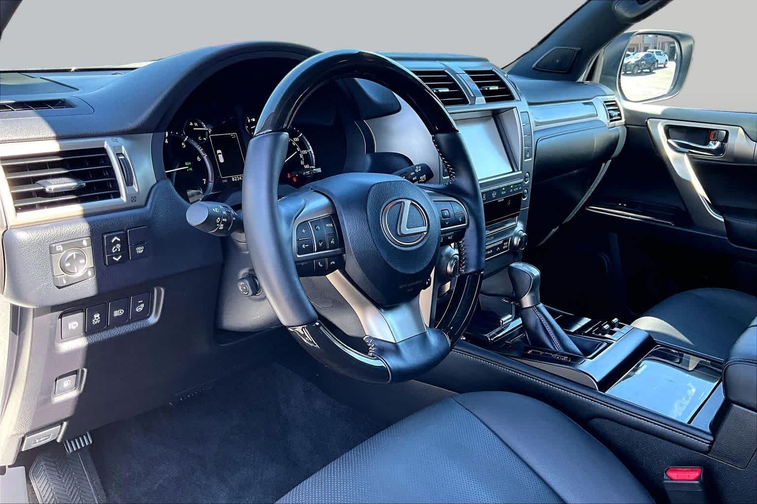 Used 2021 Starfire Pearl Lexus Premium image 16