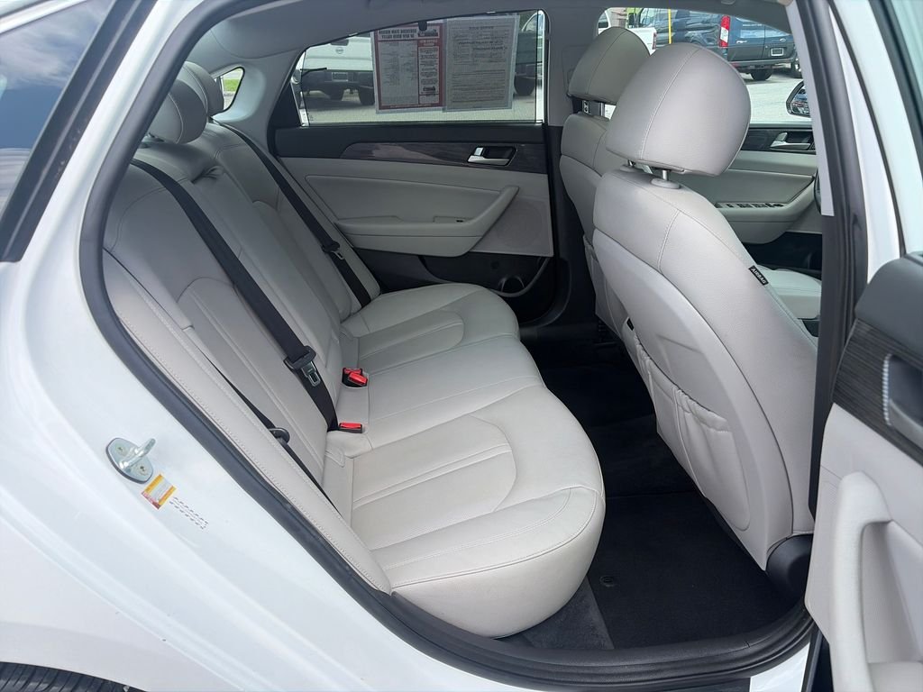 Used 2019 White Hyundai Limited image 41
