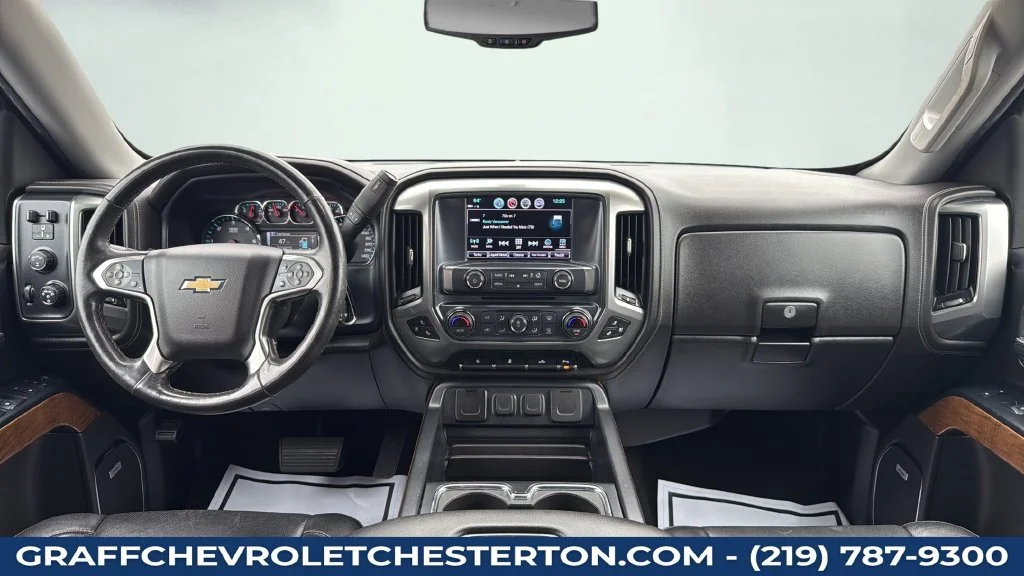 Used 2018 BLACK Chevrolet LTZ image 17