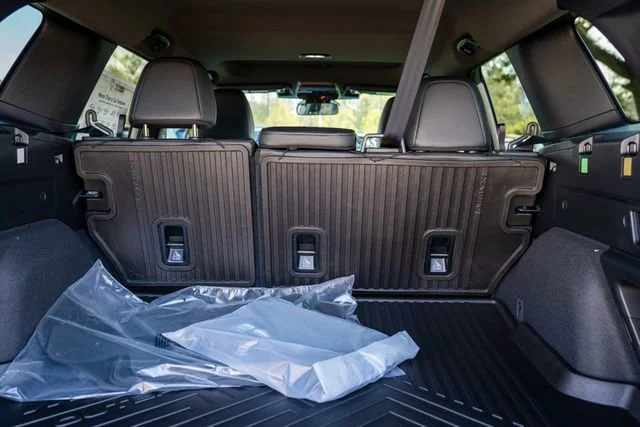 New 2026 River Rock Pearl Subaru Premium image 18