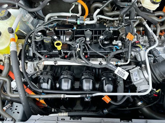 Used 2023 White Ford XLT image 27