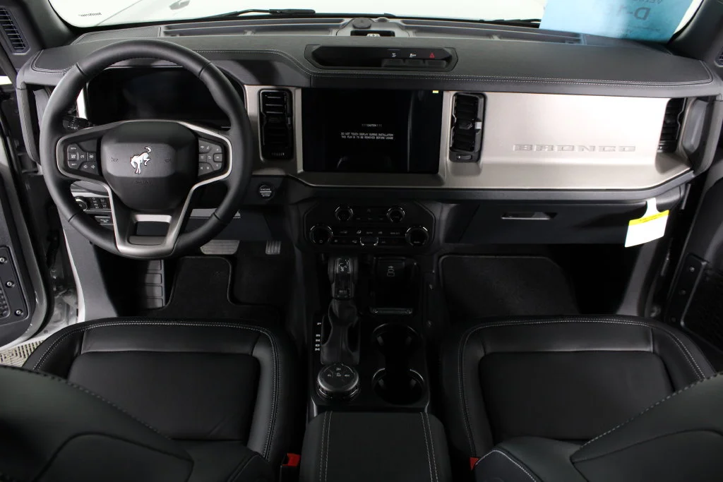 New 2026 Avalanche Gray Ford Outer Banks image 23
