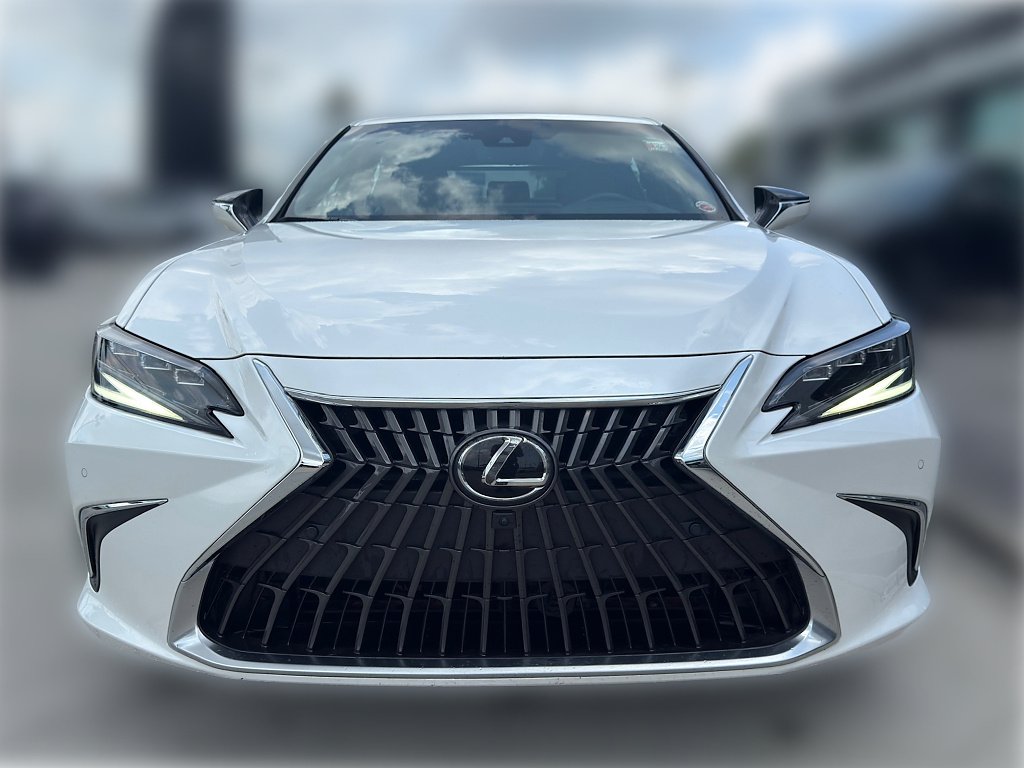 Certified Used 2023 Eminent White Pearl Lexus Ultra Luxury image 2