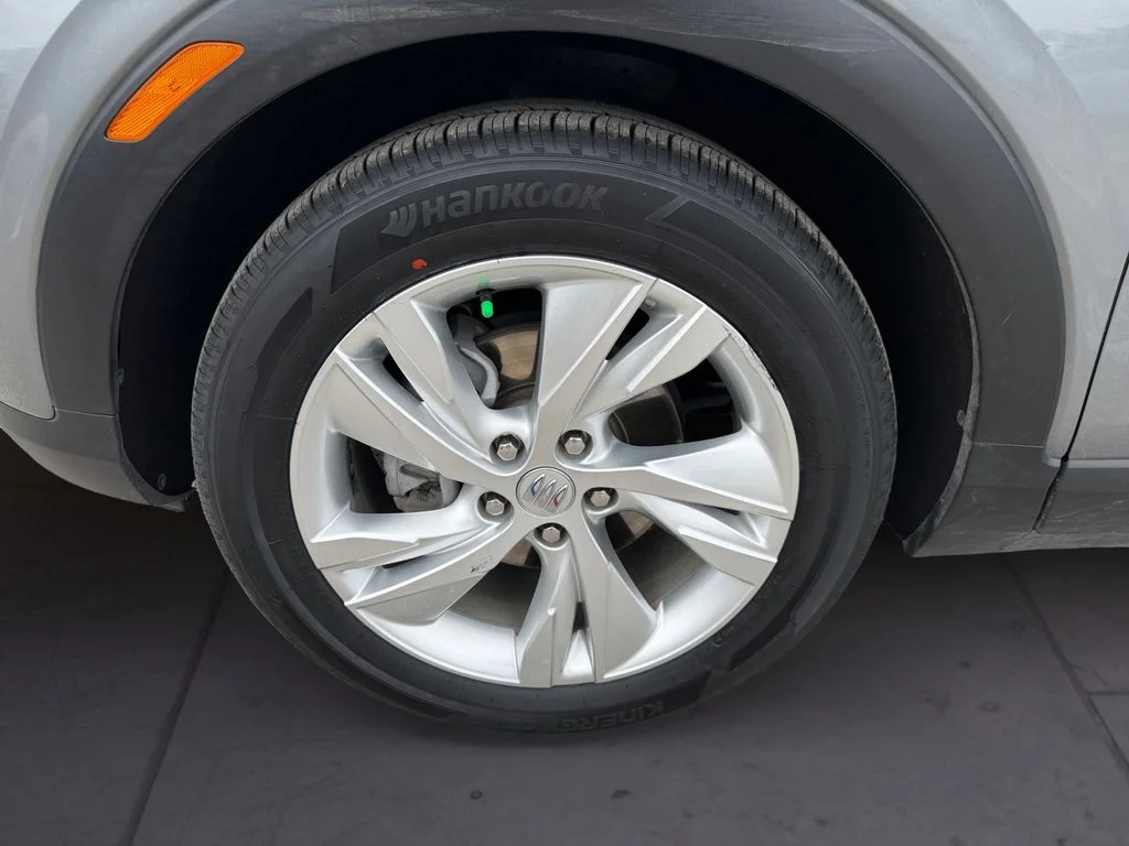 Used 2025 Gray Buick Preferred image 9