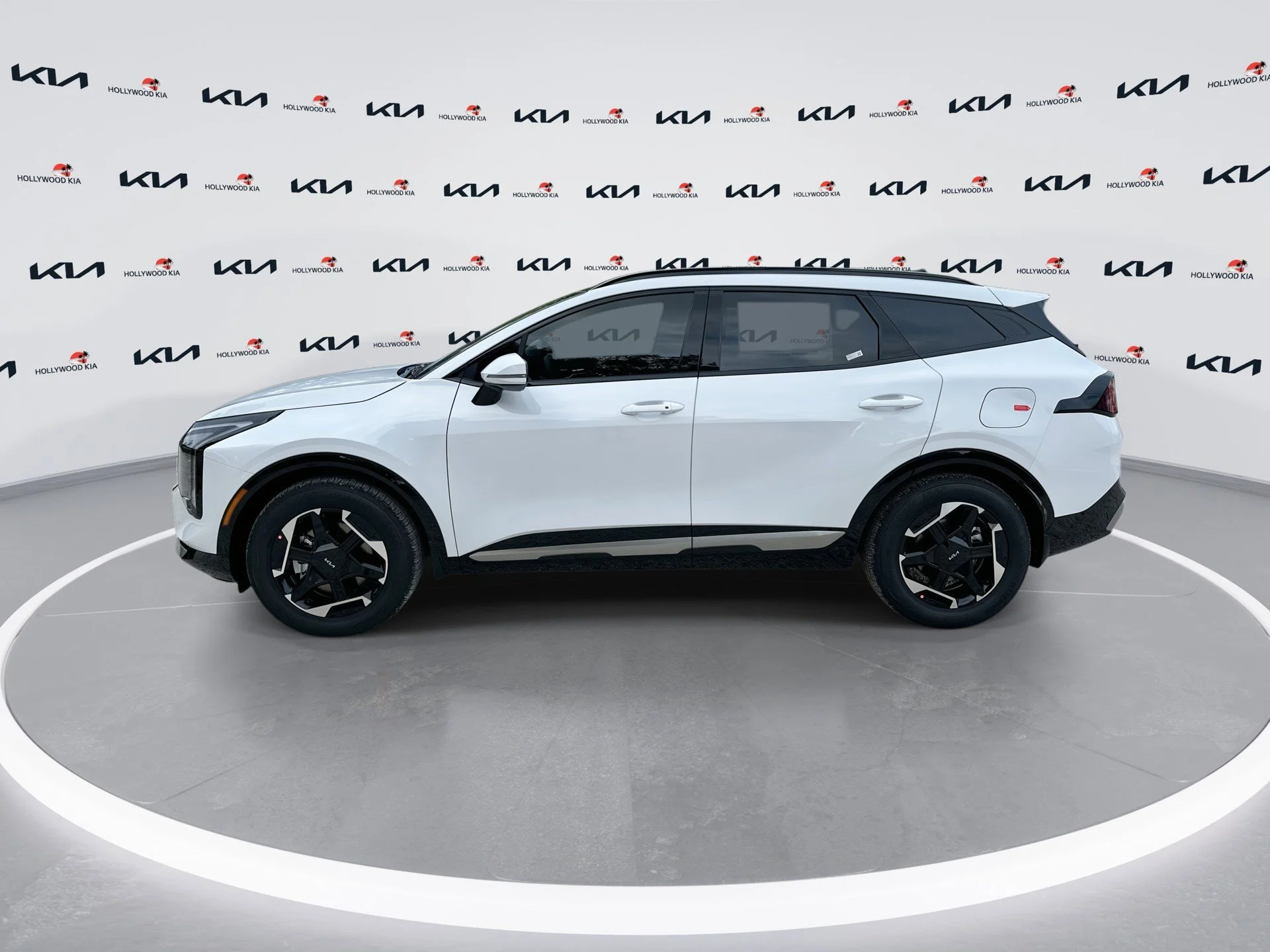 New 2026 Glacial White Pearl Kia SX image 5
