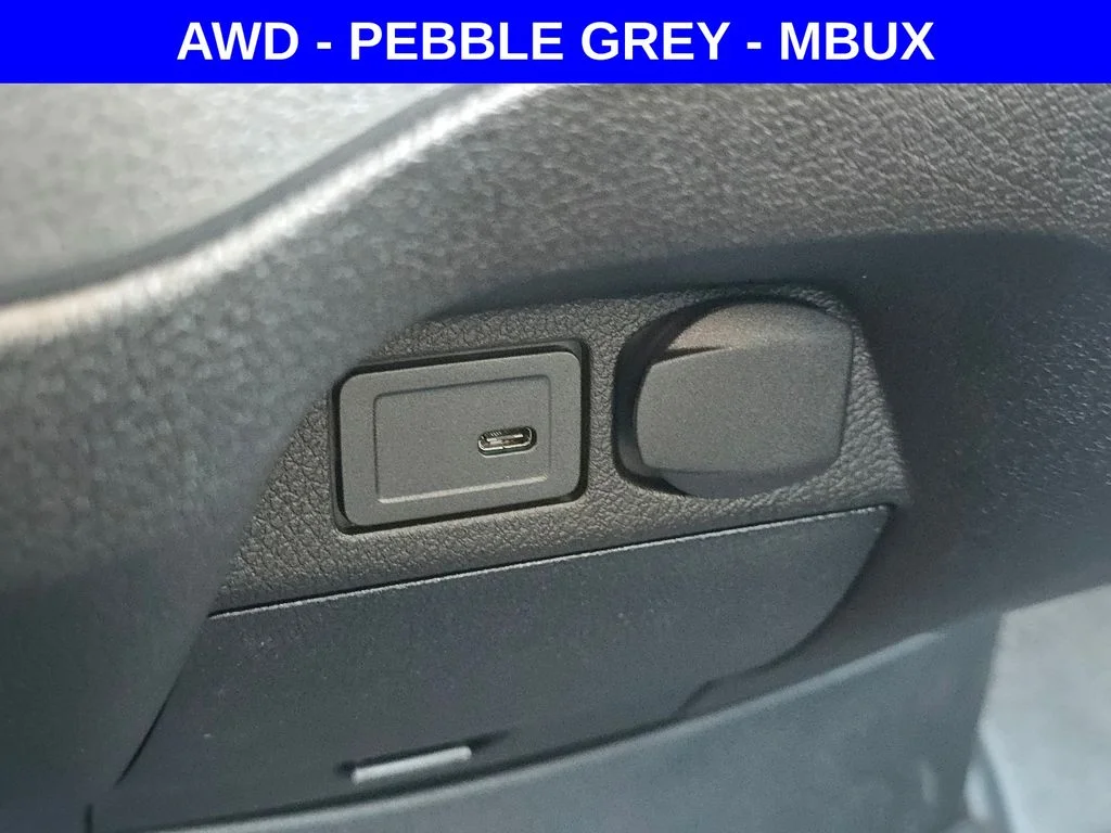 New 2026 Pebble Grey Mercedes-Benz Cargo 170 WB image 26