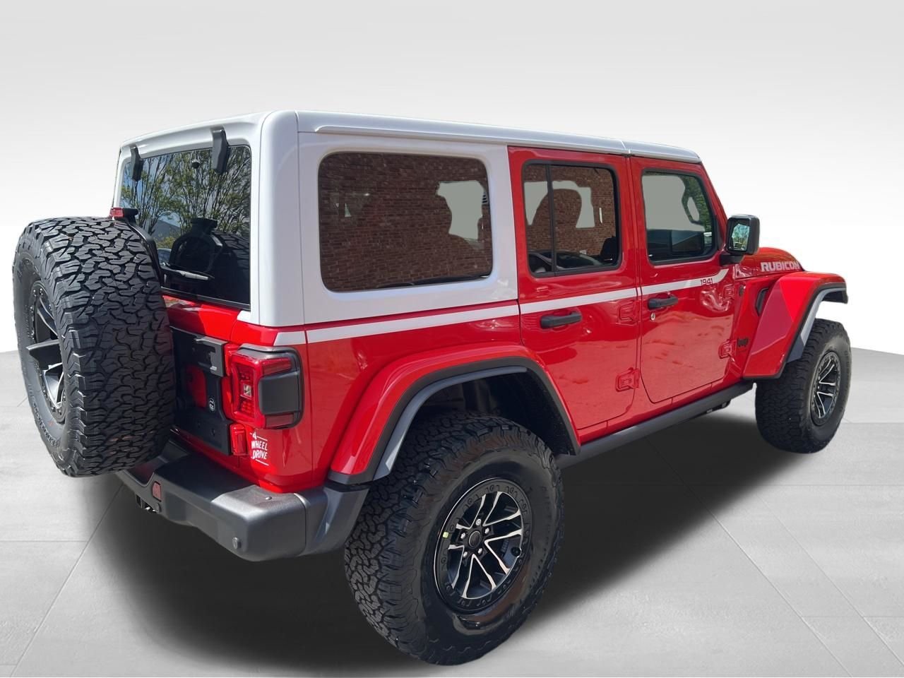 New 2026 Firecracker Red Clearcoat Jeep Rubicon X image 6