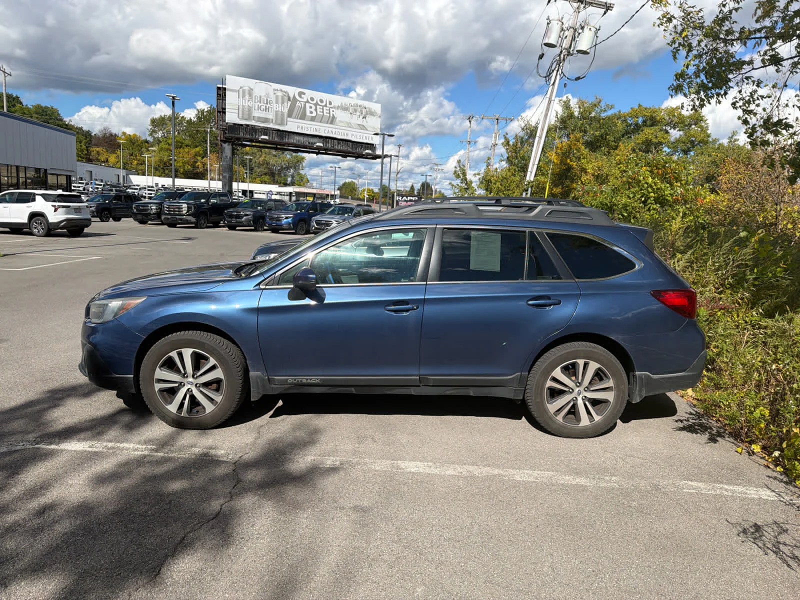 Used 2019 Abyss Blue Pearl Subaru Limited image 16