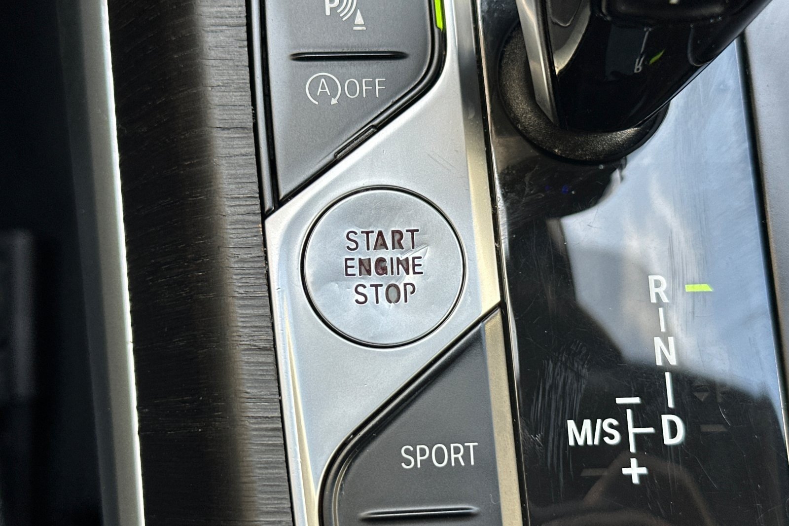 Used 2021 Jet Black BMW 330i image 21