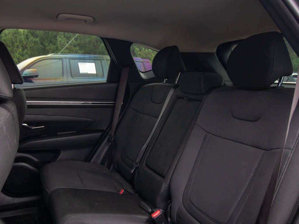 2024 Hyundai Tucson SE - Photo 10