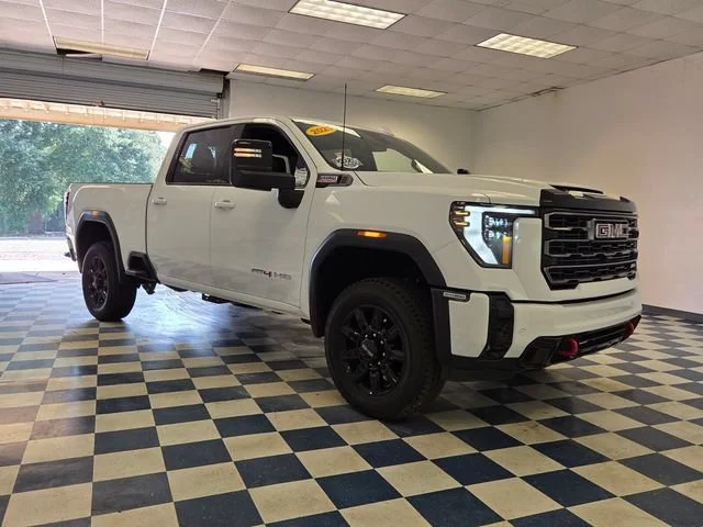 Used 2025 Summit White GMC AT4 image 1