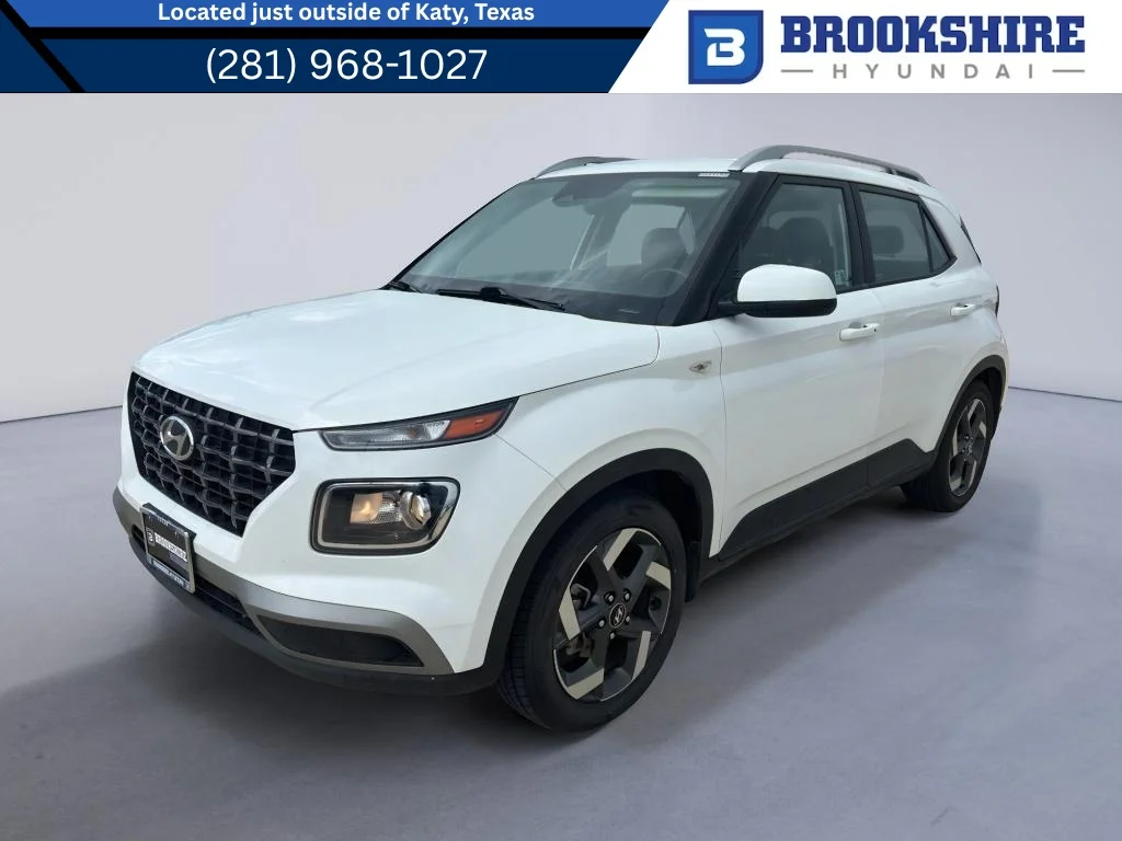 Used 2024 Lunar White Hyundai SEL image 1