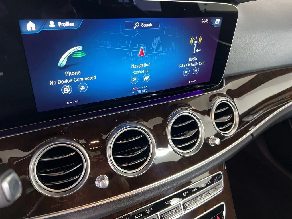2023 Mercedes-Benz E-Class E350 - Photo 7
