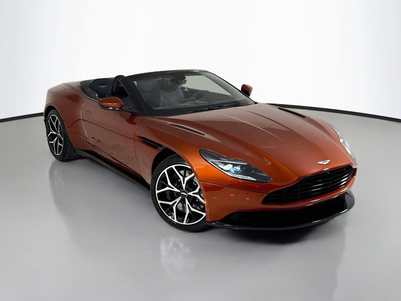 Used 2019 Cinnabar Orange Aston Martin Volante image 43