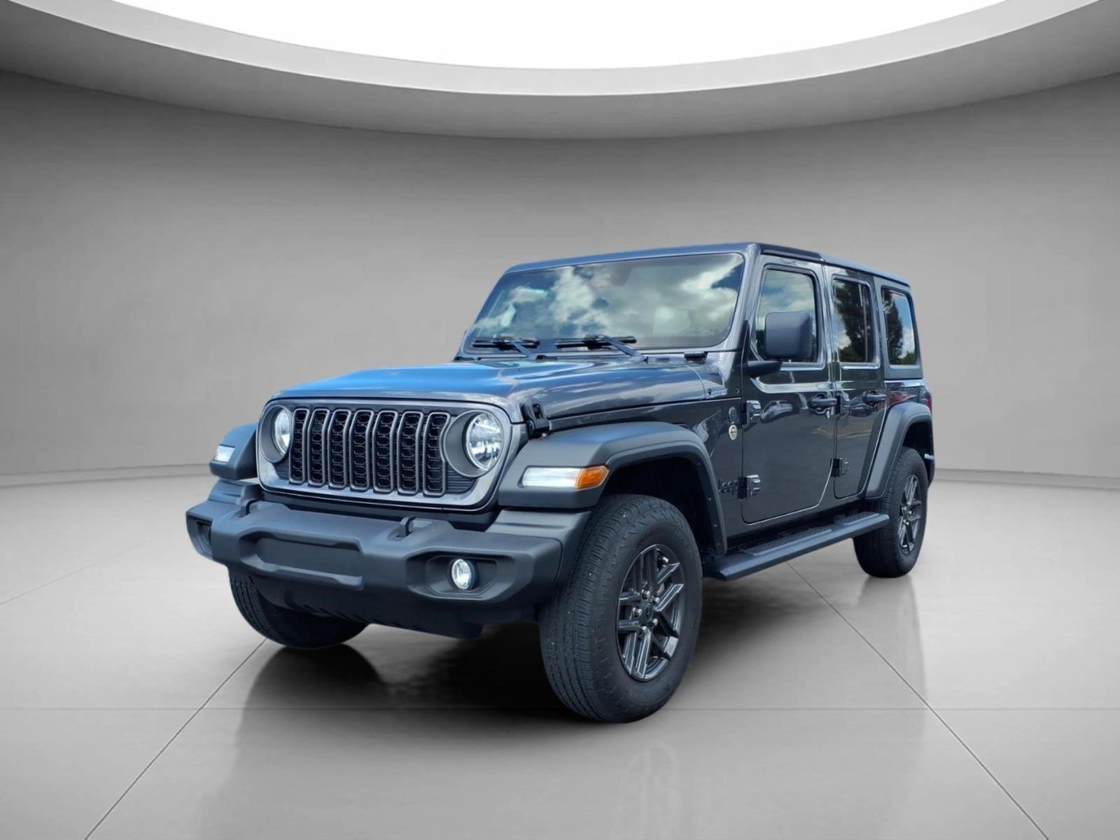 Used 2024 Granite Crystal Metallic Clearcoat Jeep Sport S image 1