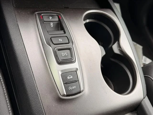 Used 2023 Silver Honda RTL image 23