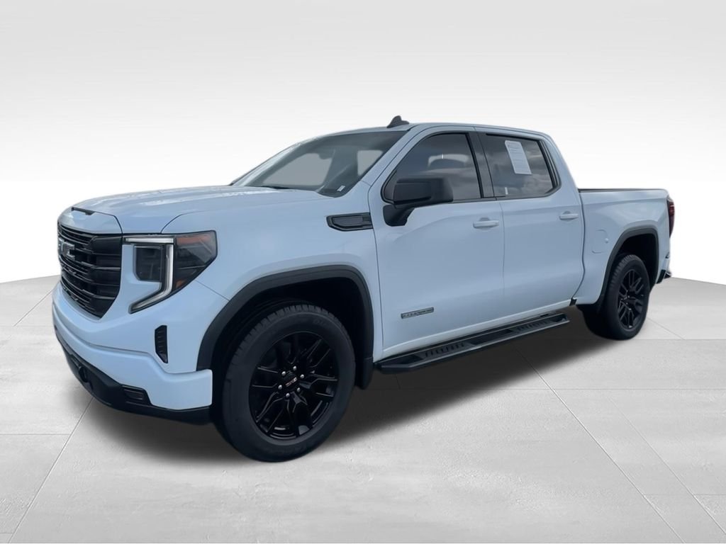 Used 2023 White GMC Elevation image 4